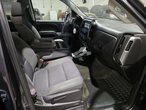 Used 2016 Chevrolet Silverado 1500 LT w/ All Star Edition image 40