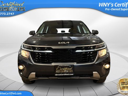 Used 2024 Kia Seltos EX AWD/4WD image 2