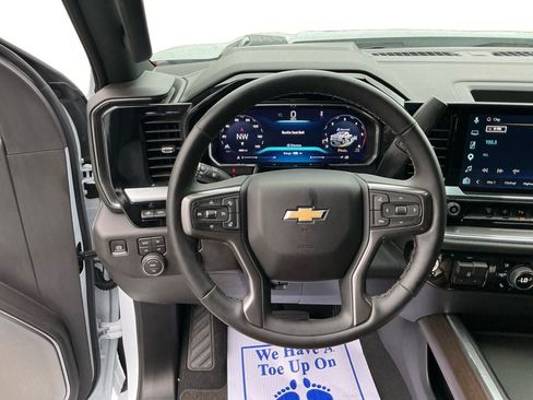 Used 2026 Chevrolet Silverado 3500 High Country w/ High Country Premium Package AWD/4WD image 12