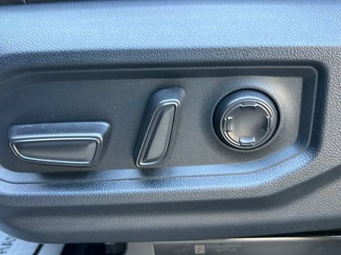 Used 2026 Toyota Sequoia Platinum AWD/4WD image 16