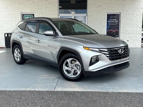 Used 2022 Hyundai Tucson SEL FWD image 1