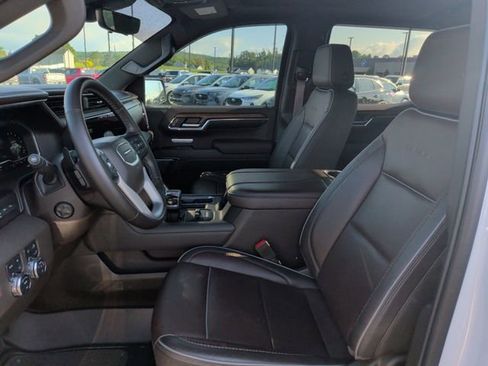 Used 2023 GMC Sierra 1500 Denali w/ Denali Reserve Package AWD/4WD image 4