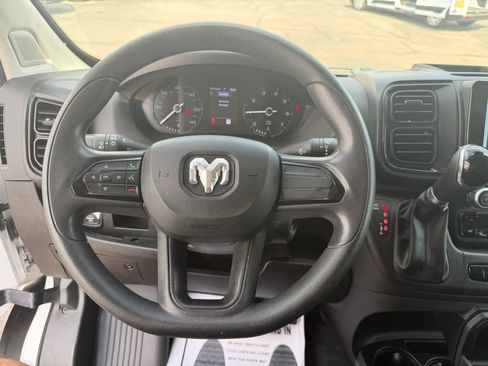 Used 2023 RAM ProMaster 2500 FWD image 18