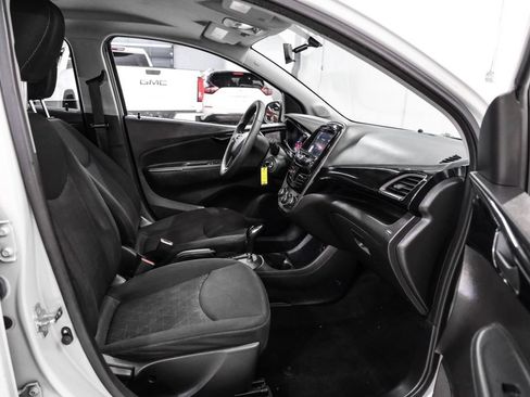 Used 2021 Chevrolet Spark LT FWD image 30