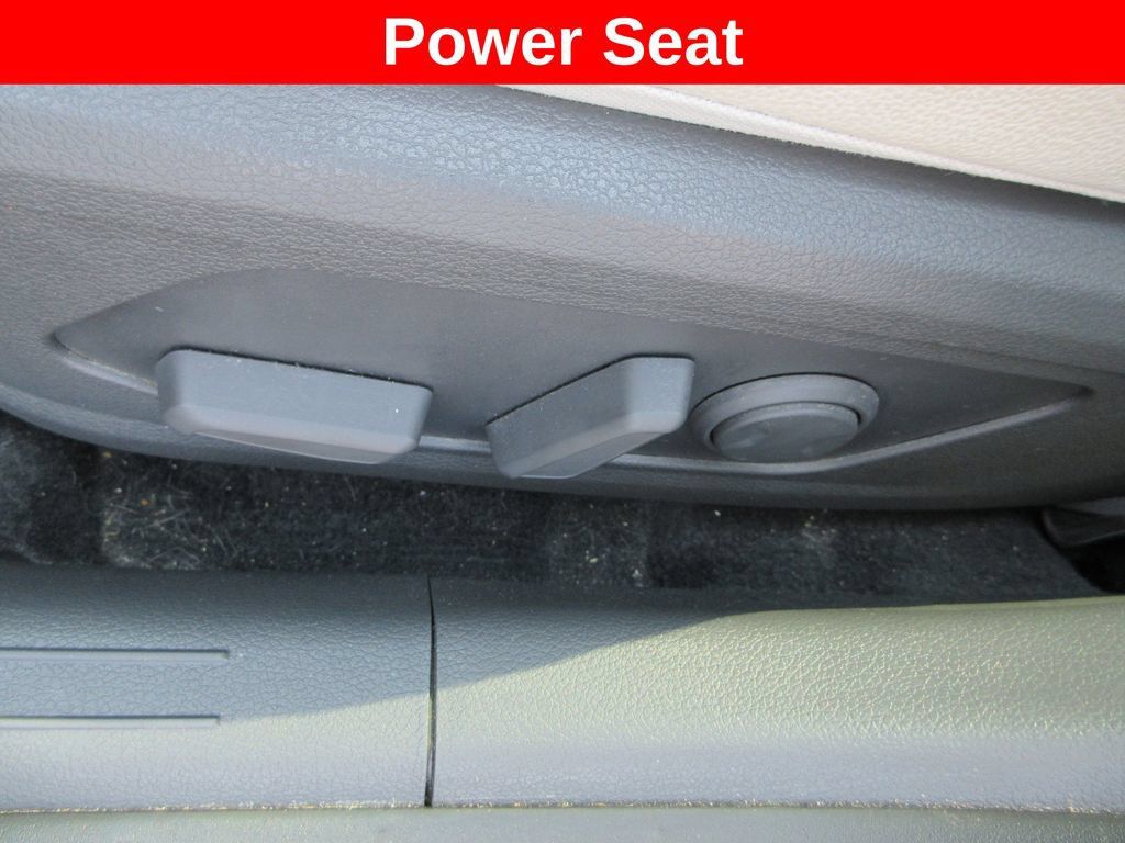 Used 2025 Hyundai Sonata Limited FWD image 26
