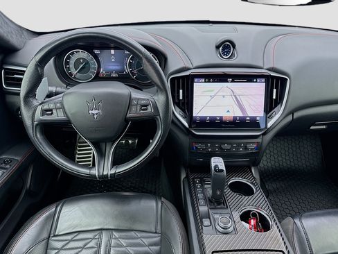 Used 2022 Maserati Ghibli F Tributo image 15