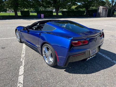 Used 2017 Chevrolet Corvette Stingray Coupe w/ Battery Protection Package RWD image 19