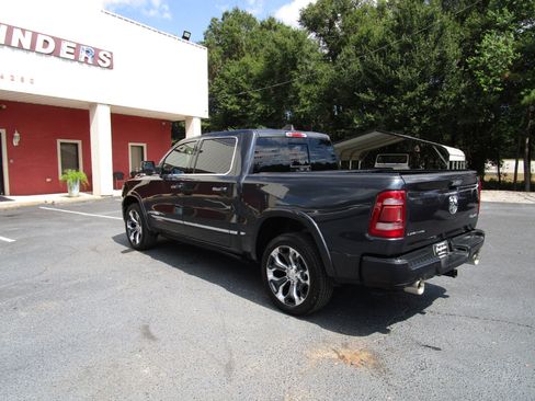 Used 2019 RAM 1500 Limited image 3