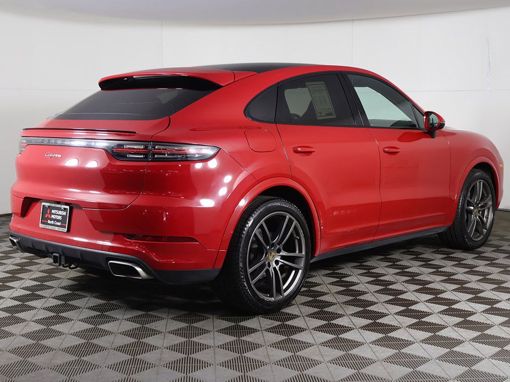 Used 2023 Porsche Cayenne Coupe w/ Towing Package w/o Tow Ball AWD/4WD image 11