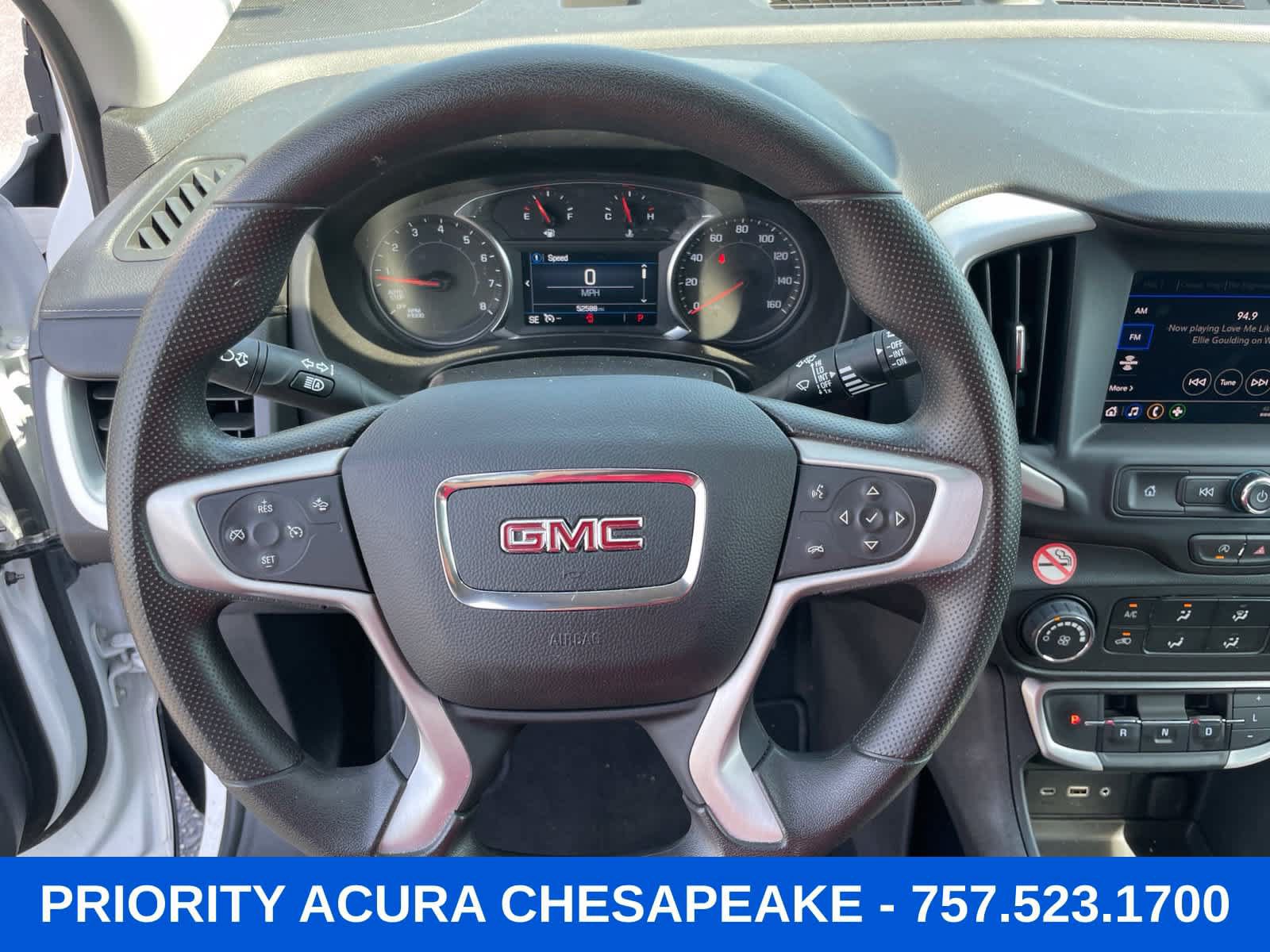 Used 2024 GMC Terrain SLE AWD/4WD image 12