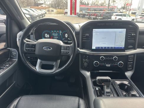 Used 2021 Ford F150 Lariat w/ FX4 Off-Road Package image 12