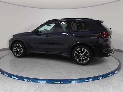 Used 2024 BMW X5 xDrive40i w/ M Sport Package AWD/4WD image 8
