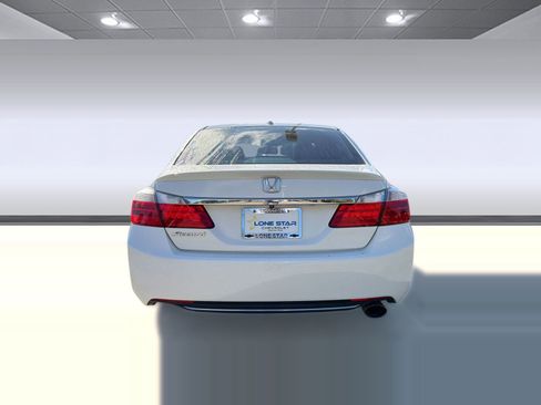 Used 2015 Honda Accord EX-L image 10