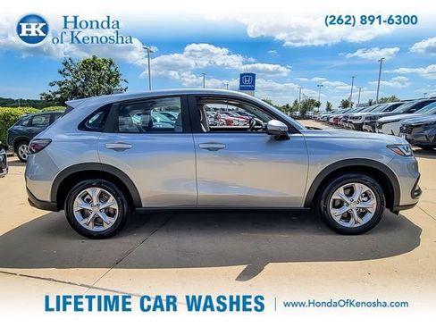 Used 2024 Honda HR-V LX image 4