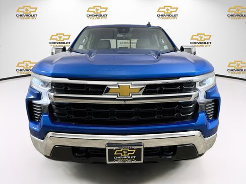 Used 2022 Chevrolet Silverado 1500 LT w/ All Star Edition Plus RWD image 2