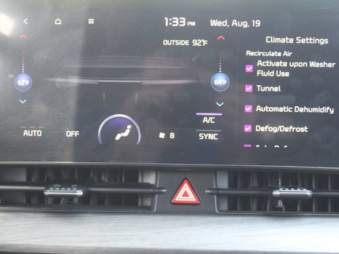 Certified 2023 Kia Sportage X-Line w/ X-Line Premium Package AWD/4WD image 44