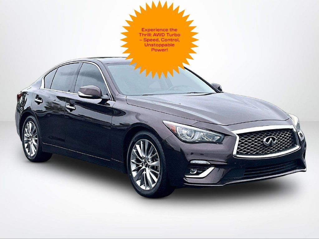 Used 2019 INFINITI Q50 Luxe w/ Essential Package (3.0T Luxe) AWD/4WD image 12