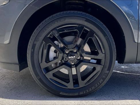 Used 2024 Kia Telluride EX X-Line AWD/4WD image 8