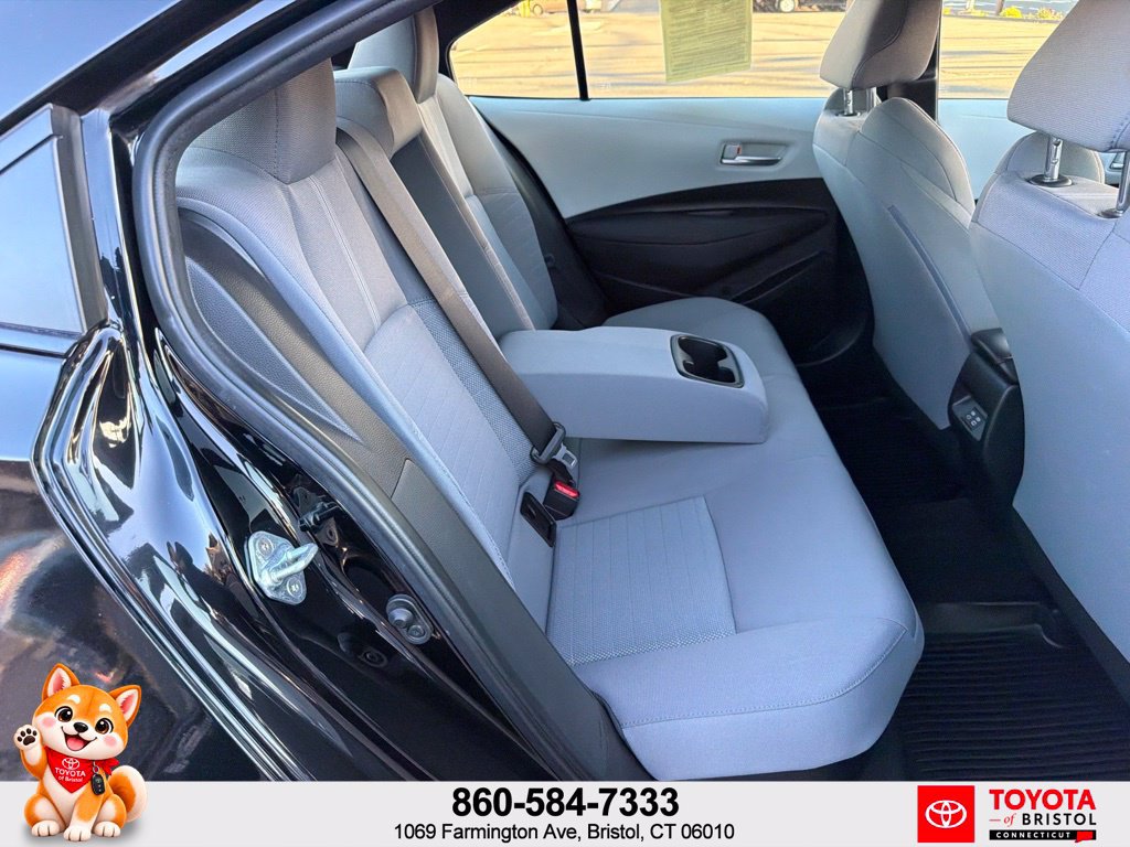 Used 2023 Toyota Corolla SE AWD/4WD image 33
