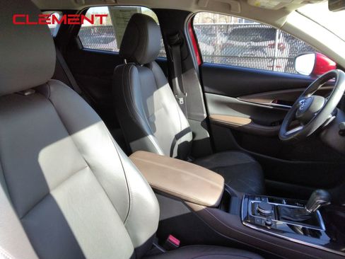 Used 2021 MAZDA CX-30 FWD 2.5 S w/ Premium Package image 35