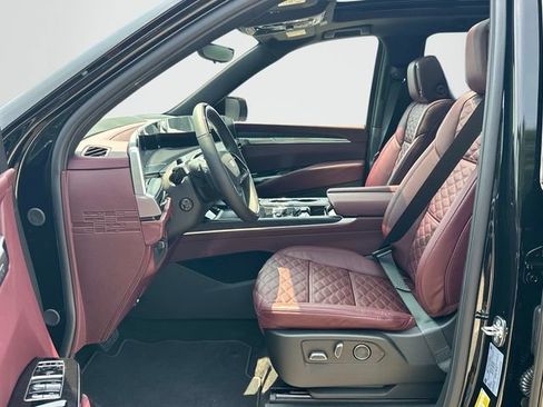 New 2026 Cadillac Escalade Sport w/ Touring Package AWD/4WD image 10
