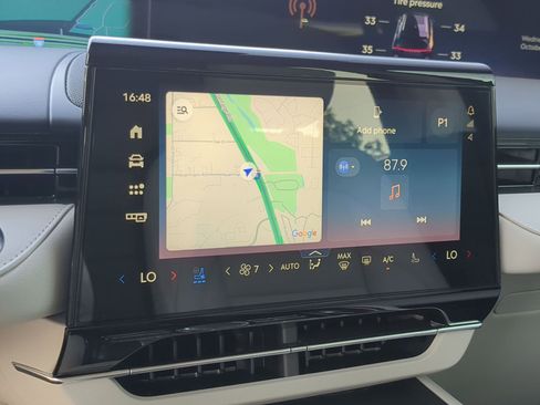 New 2026 Lincoln Nautilus Premier w/ Equipment Group 102A image 15