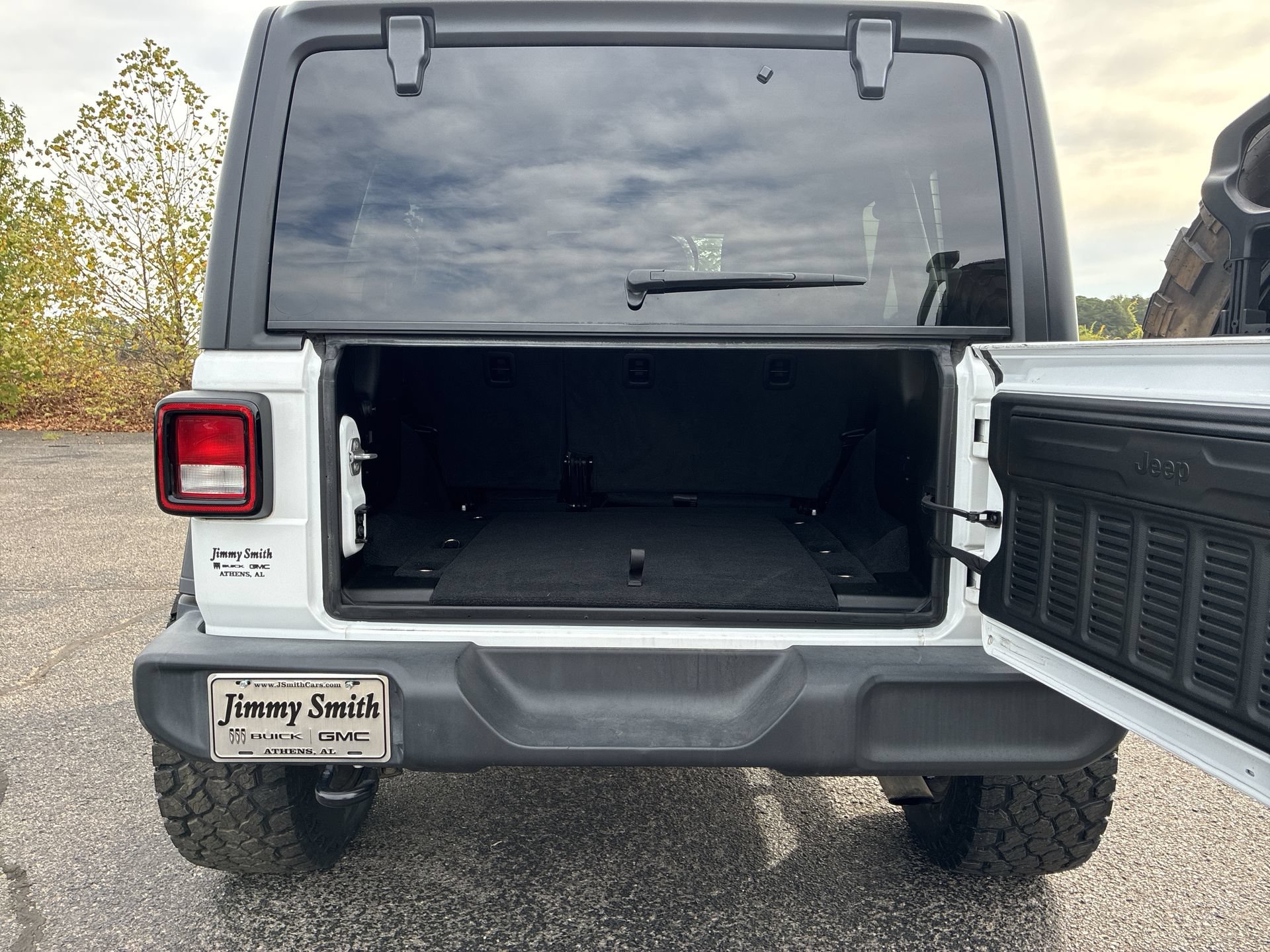 Used 2020 Jeep Wrangler Unlimited Sport S AWD/4WD image 33