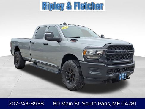 Used 2024 RAM 3500 Tradesman w/ Snow Chief Group AWD/4WD image 3