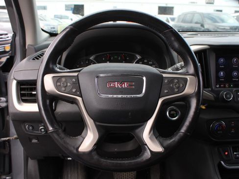 Used 2020 GMC Terrain Denali w/ Denali Premium Package AWD/4WD image 10