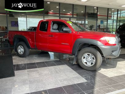 Used 2013 Toyota Tacoma 4x4 Access Cab w/ Convenience Pkg