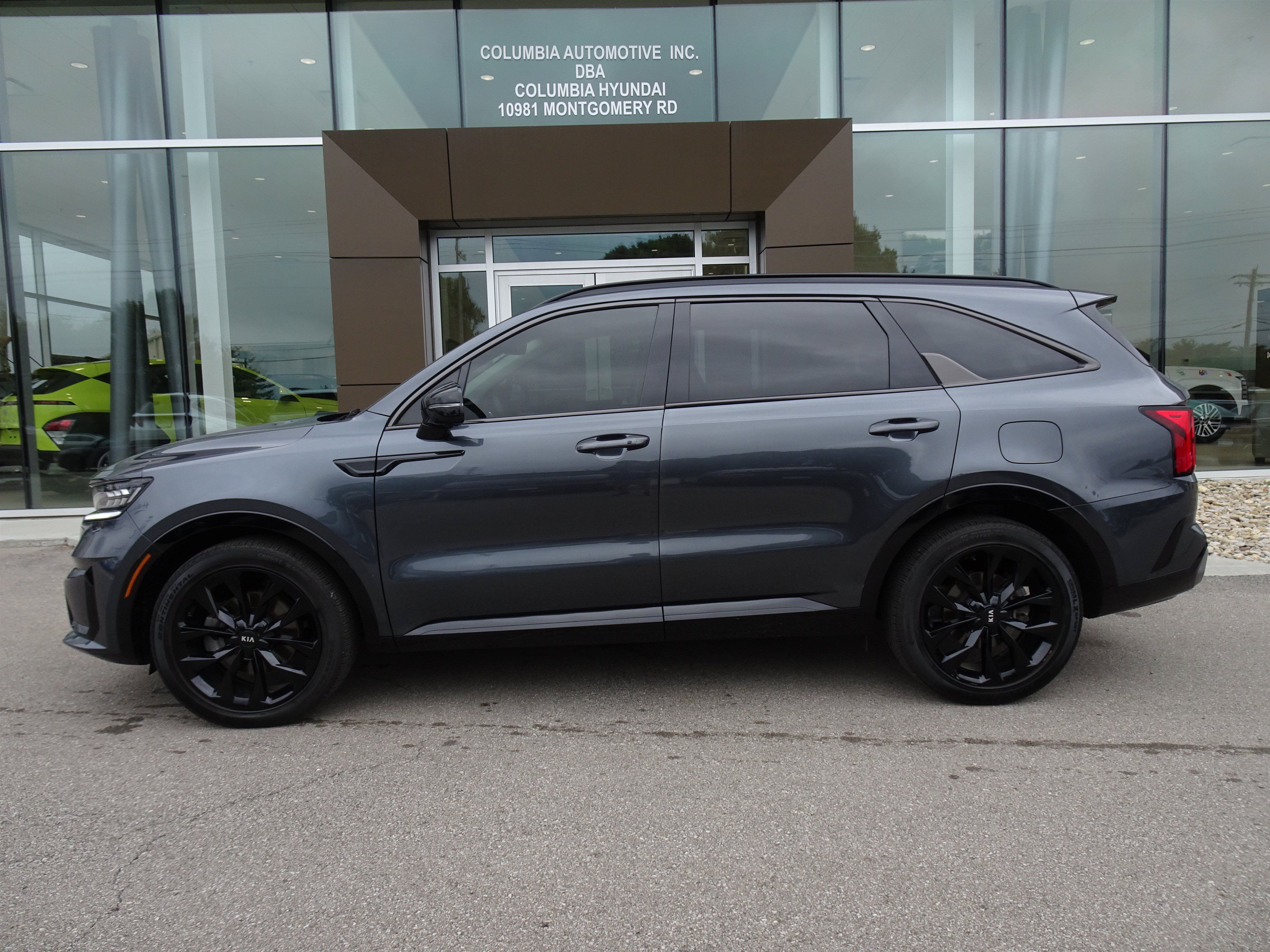 Used 2021 Kia Sorento SX FWD image 2