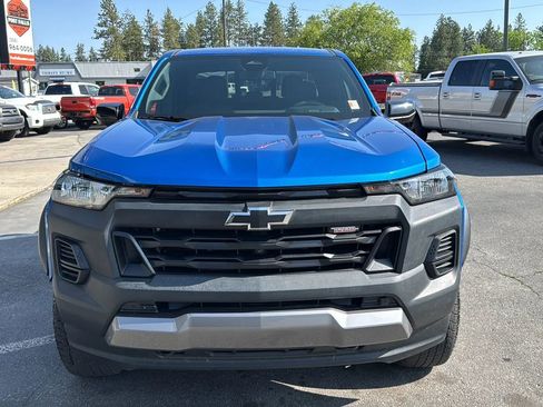 Used 2023 Chevrolet Colorado Trail Boss image 5
