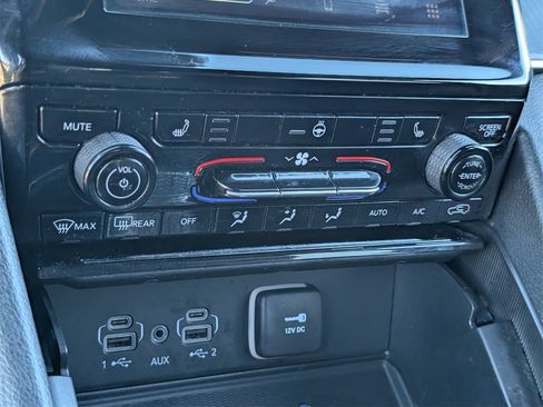 Used 2024 Jeep Grand Cherokee Altitude image 17