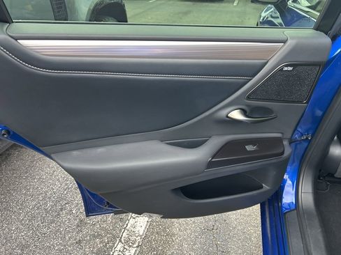 Used 2019 Lexus ES 350 F Sport w/ Accessory Package 2 image 11