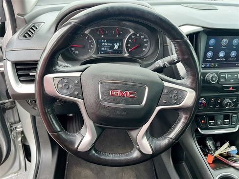 Used 2018 GMC Terrain SLT w/ Preferred Package image 11