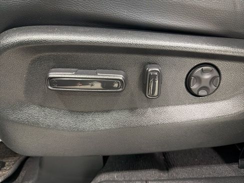 Used 2024 Honda Odyssey EX-L image 18