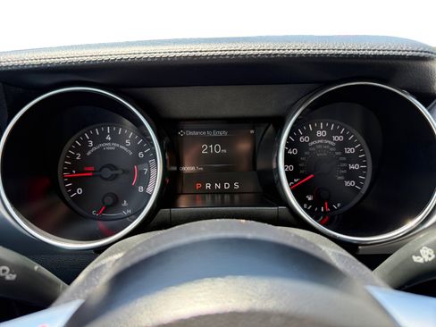 Used 2020 Ford Mustang Premium RWD image 11