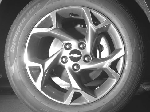 Used 2025 Chevrolet Trax LT FWD image 13