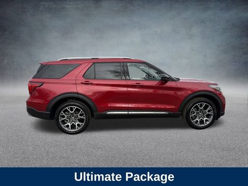 Used 2025 Ford Explorer Platinum w/ Ultimate Package image 9