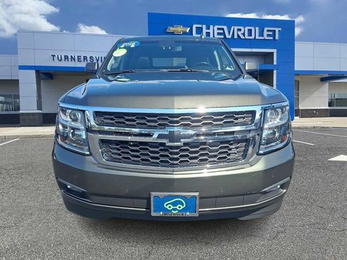 Certified 2019 Chevrolet Suburban LT AWD/4WD image 2