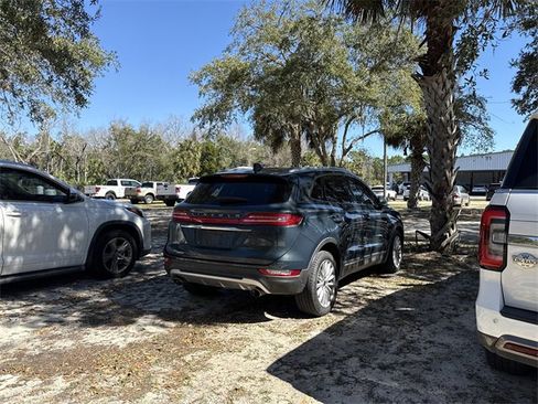 Used 2019 Lincoln MKC Reserve w/ MKC Climate Package image 6