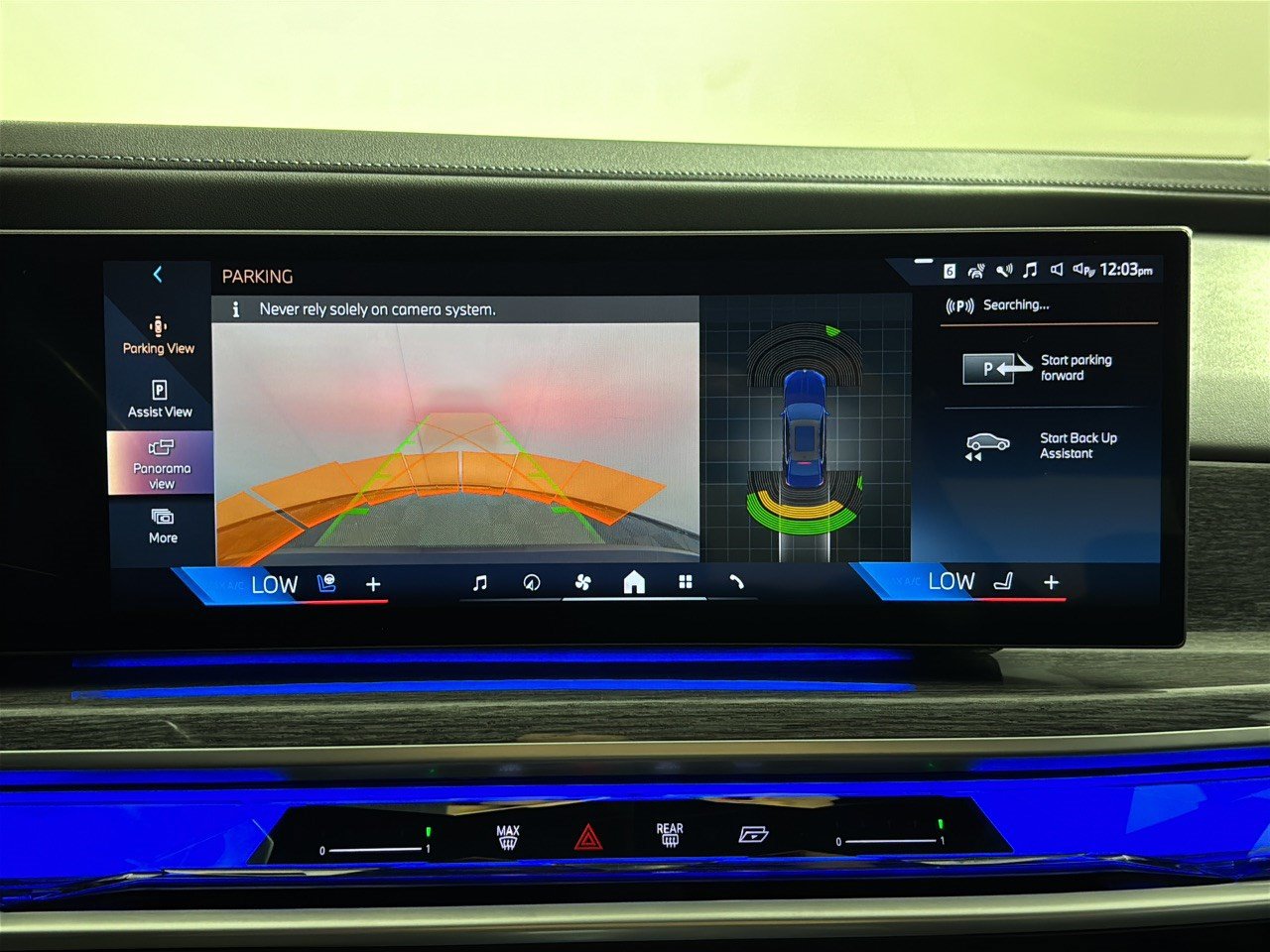 Used 2023 BMW i7 xDrive60 AWD/4WD image 24