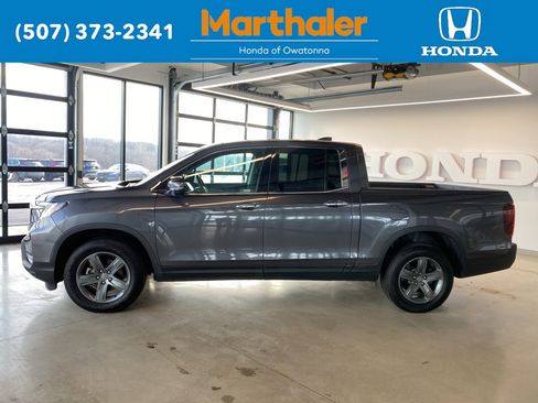 Used 2023 Honda Ridgeline RTL-E image 2
