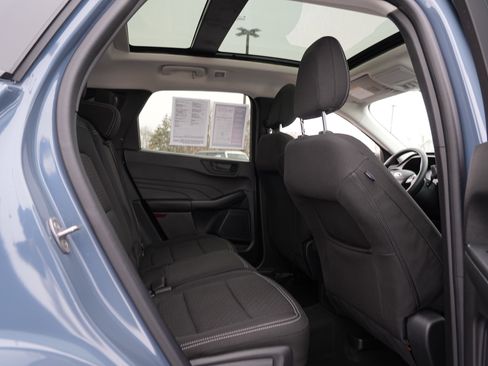 Used 2024 Ford Escape Active image 30