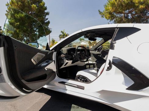 Used 2023 Chevrolet Corvette Stingray Premium Cpe w/ Z51 Performance Package image 34