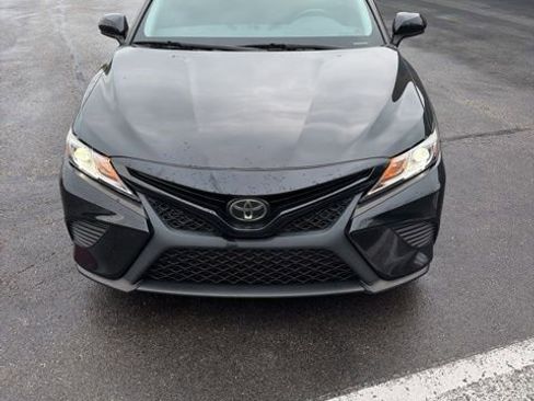 Used 2019 Toyota Camry SE image 8