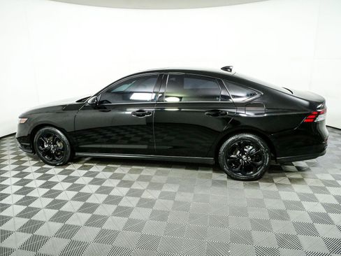 Used 2025 Honda Accord SE image 2