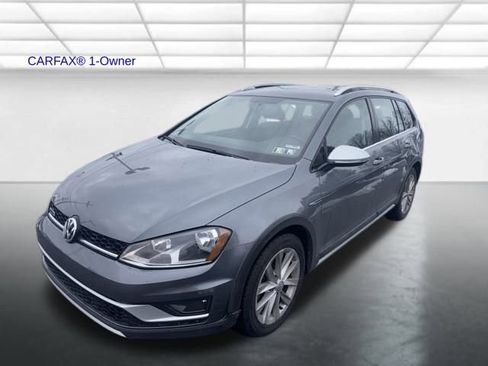 Used 2017 Volkswagen Golf Alltrack S image 26