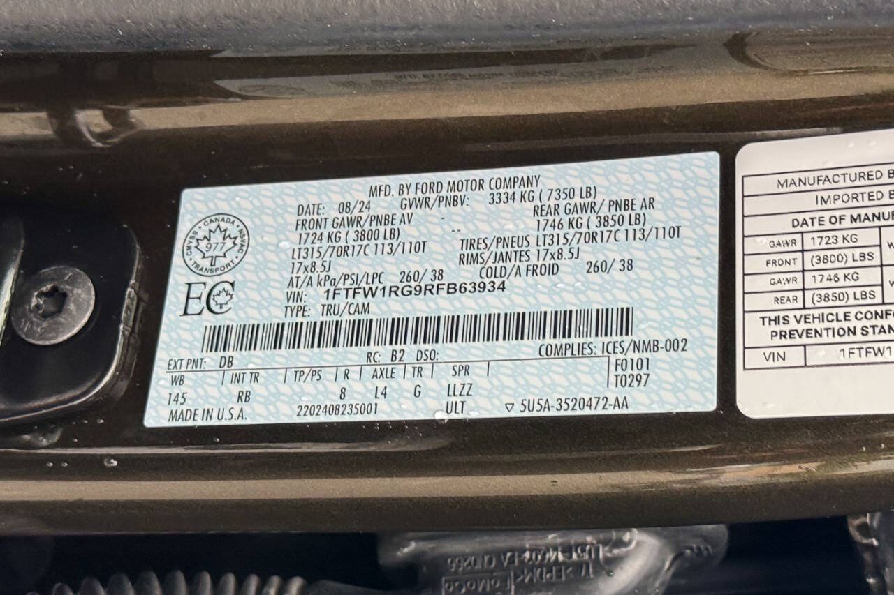 Used 2024 Ford F150 Raptor AWD/4WD image 32