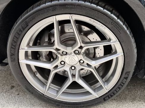 Used 2014 Mercedes-Benz E 63 AMG 4MATIC Sedan image 33